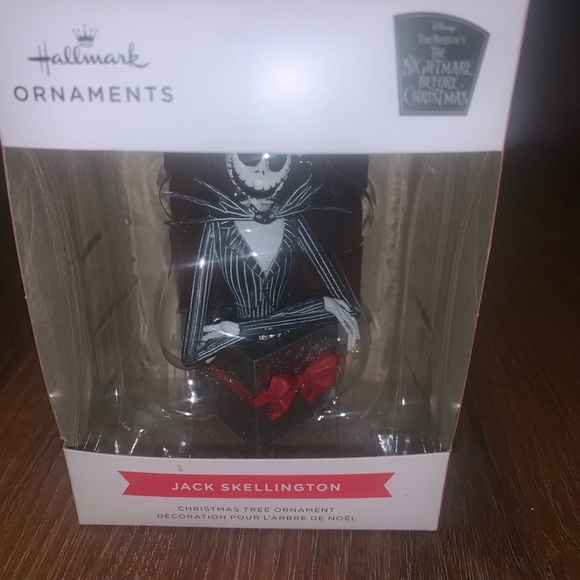 Hallmark Disney The Nightmare Before Christmas Jack Skellington Holiday Ornament - Picture 2 of 4